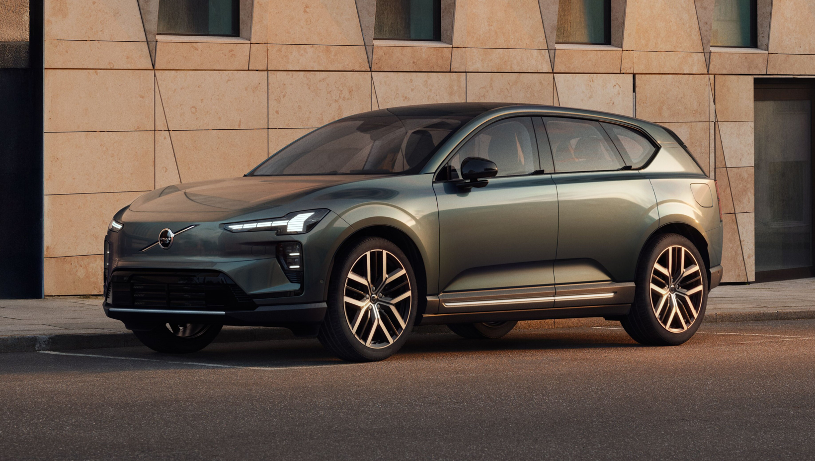 Penjualan global Volvo Cars dari Februari hingga April turun 10% dibandingkan tahun sebelumnya