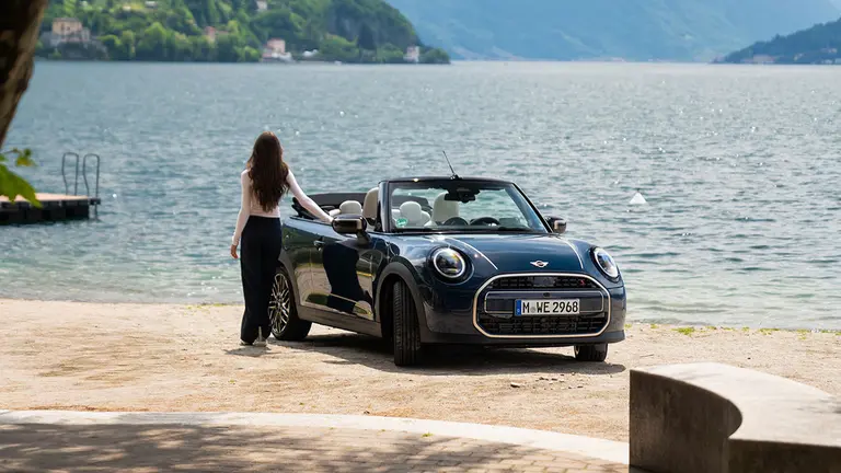 MINI Cooper Convertible S Indigo Breeze Edition
