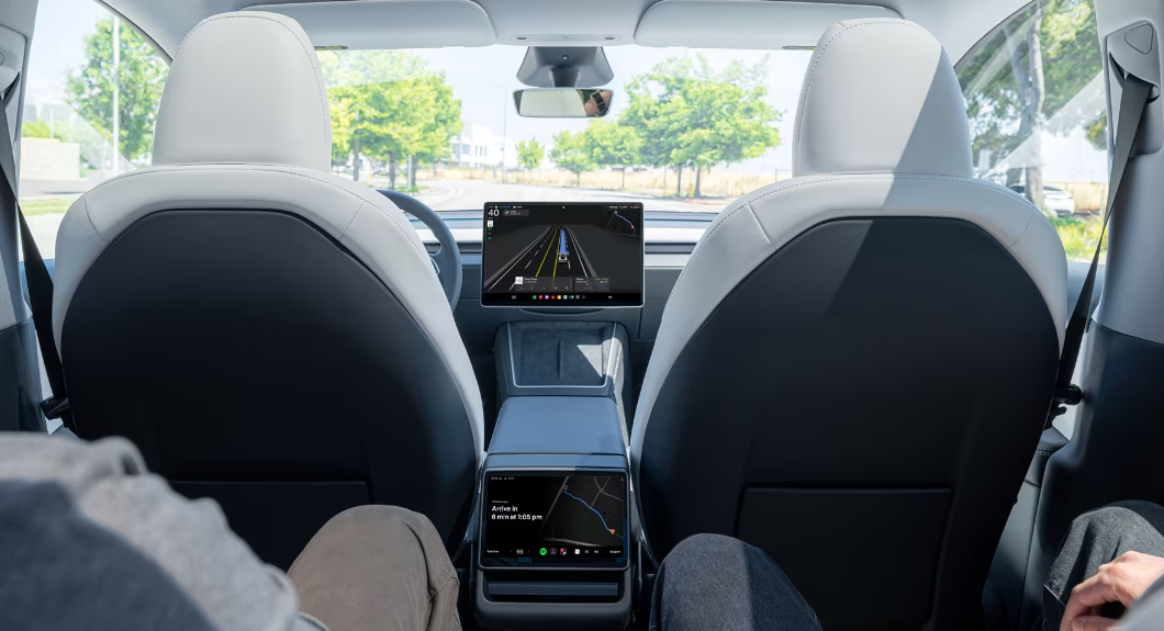 Regulator AS Selidiki Kecelakaan Tesla Tabrak Rumah Tinggal yang Berakibat Fatal